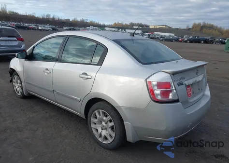 2012 Nissan Sentra 2.0 S z USA, uszkodzony, nr VIN 3N1AB6AP7CL674606